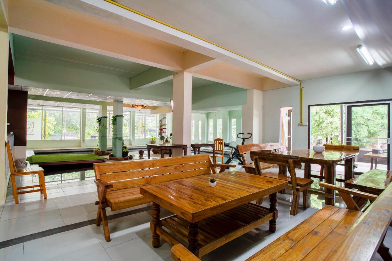 Oyo 75356 Thipsiri Lodge Čiang Mai Exteriér fotografie